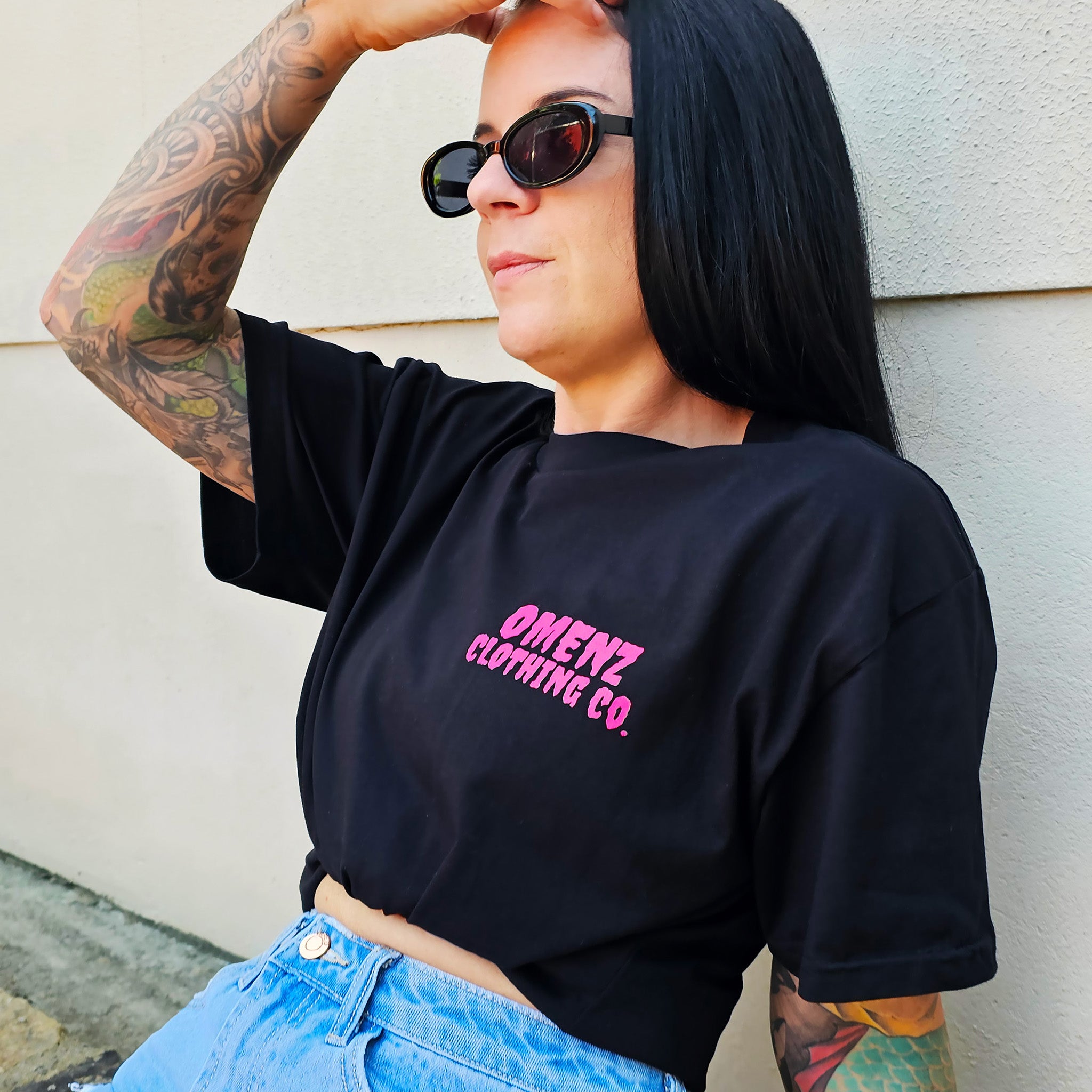 Manipulation | Women's Relaxed Tee Black/Storm - Omenz Clothing Co.