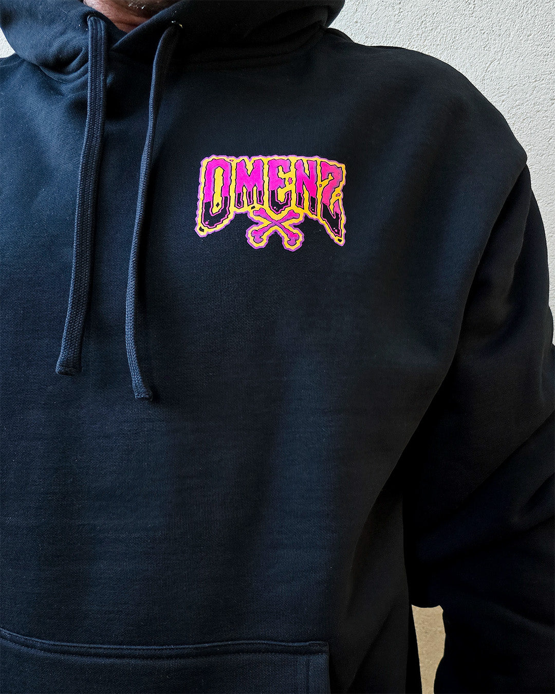 Omenz Menace Heavyweight Premium Oversized hood front detail